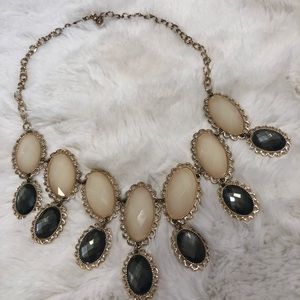 Francesca’s Vintage looking statement necklace